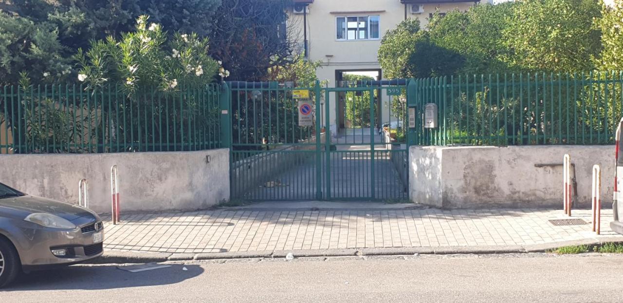 Appartamento in Villa alle falde del Vesuvio Napoli Esterno foto